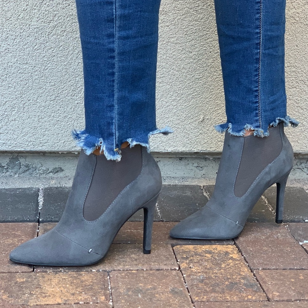 Distressed Pointy Toe Stiletto Heel Ankle Bootie - Picture 8 of 8